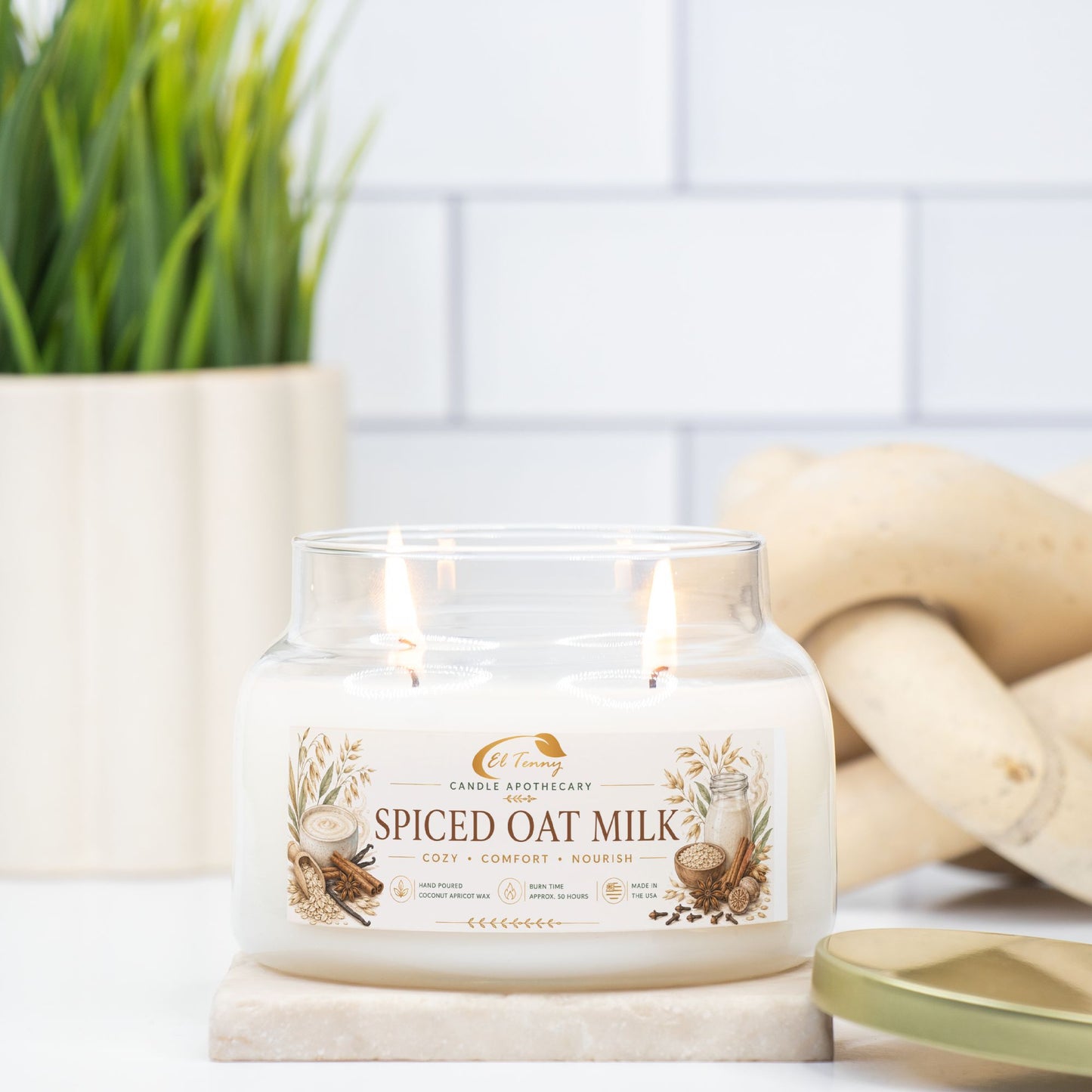 El Tenny™ Spiced Oat Milk Apothecary Candle