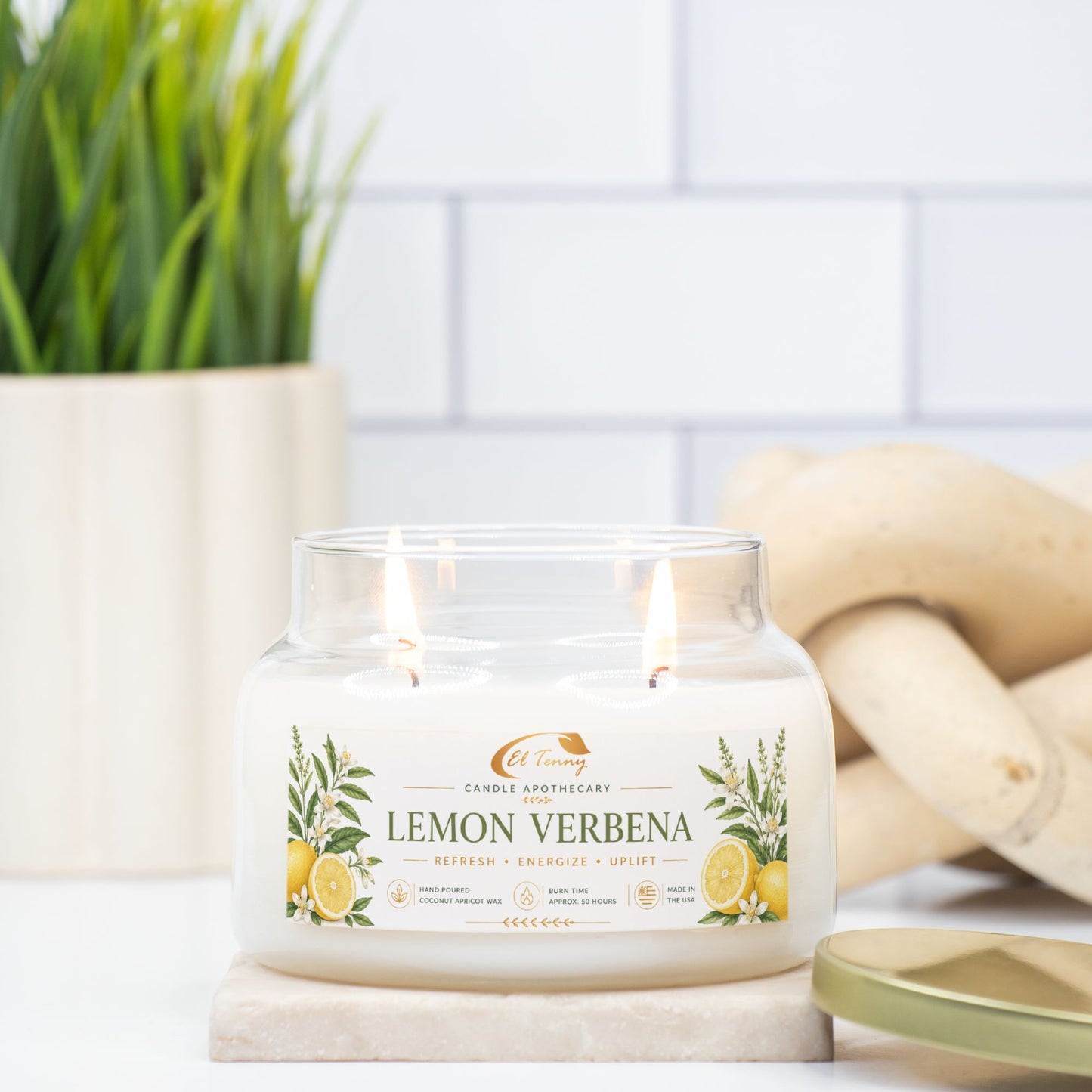 El Tenny™ Lemon Verbena Apothecary Candle